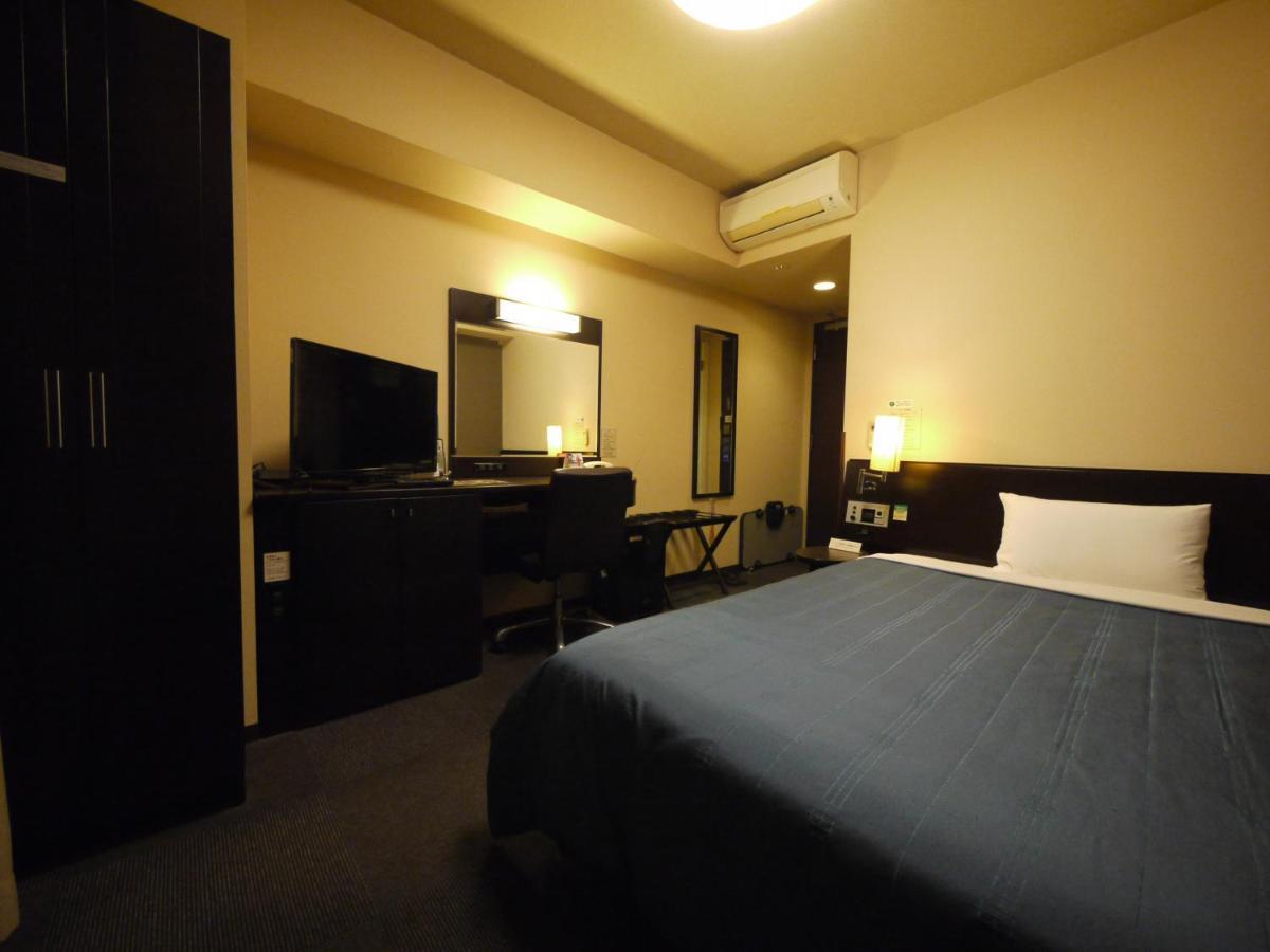 Hotel Route-Inn Hofu Ekimae Екстер'єр фото